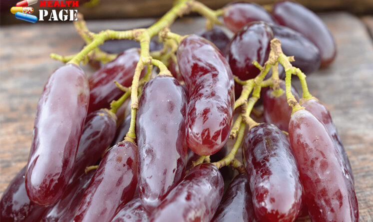 Witch Finger grapes
